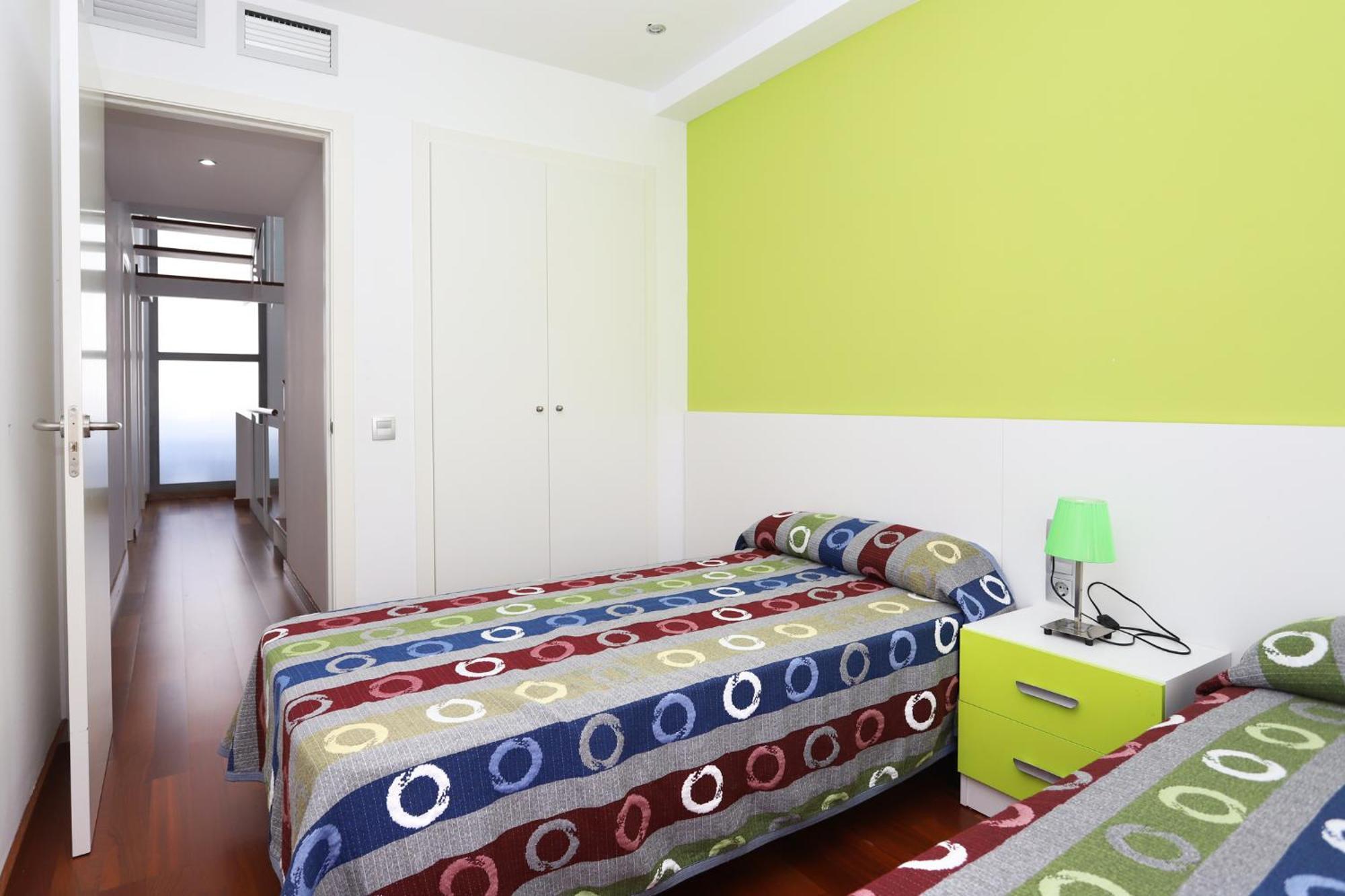 Вилла At014 A Pocos Metros De La Playa, Equipamiento Completo, Piscina Comunitaria Торредембарра Экстерьер фото